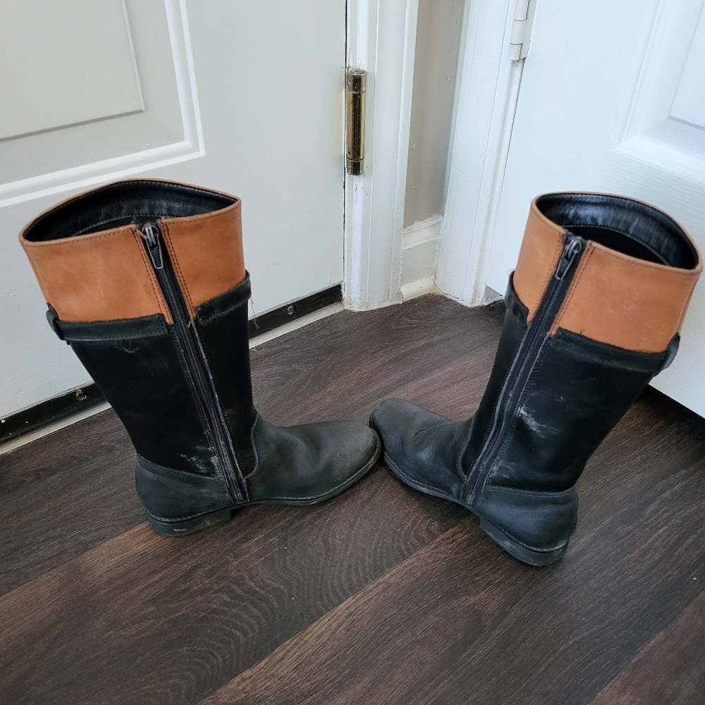 Boots - Picture 4 of 4